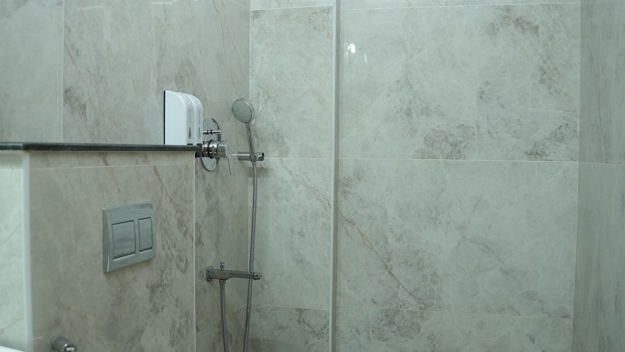 Photo of Bathroom in White Town