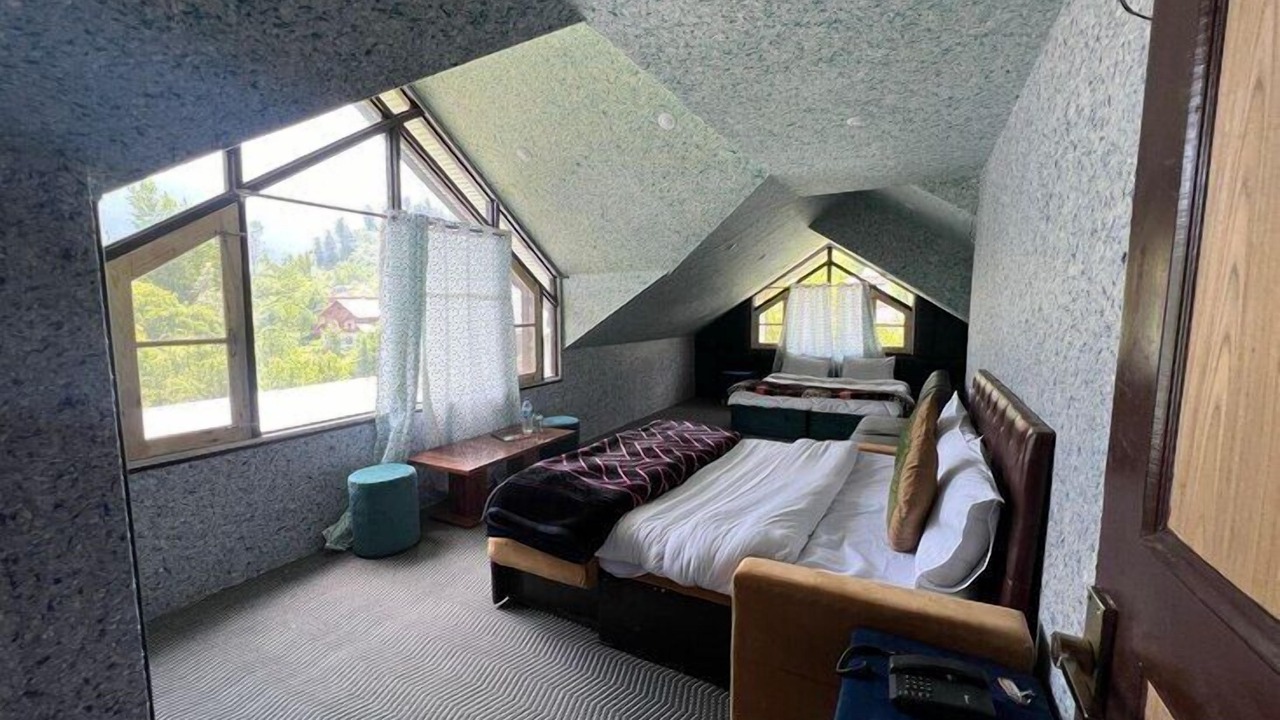 Photo of Bedroom in Srinagar