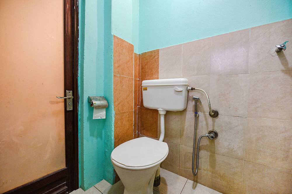 Photo of Bathroom in Tehri