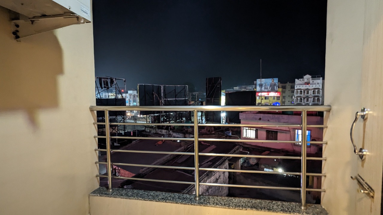 Photo of Patio Balcony in Tarapith