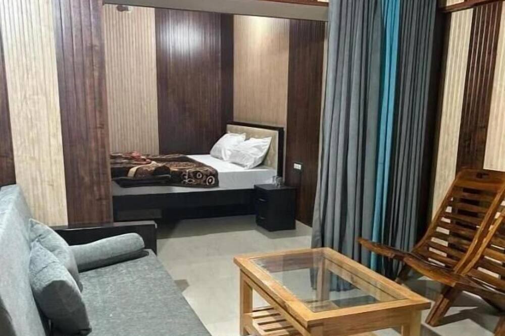 Photo of Livingroom in Pithoragarh