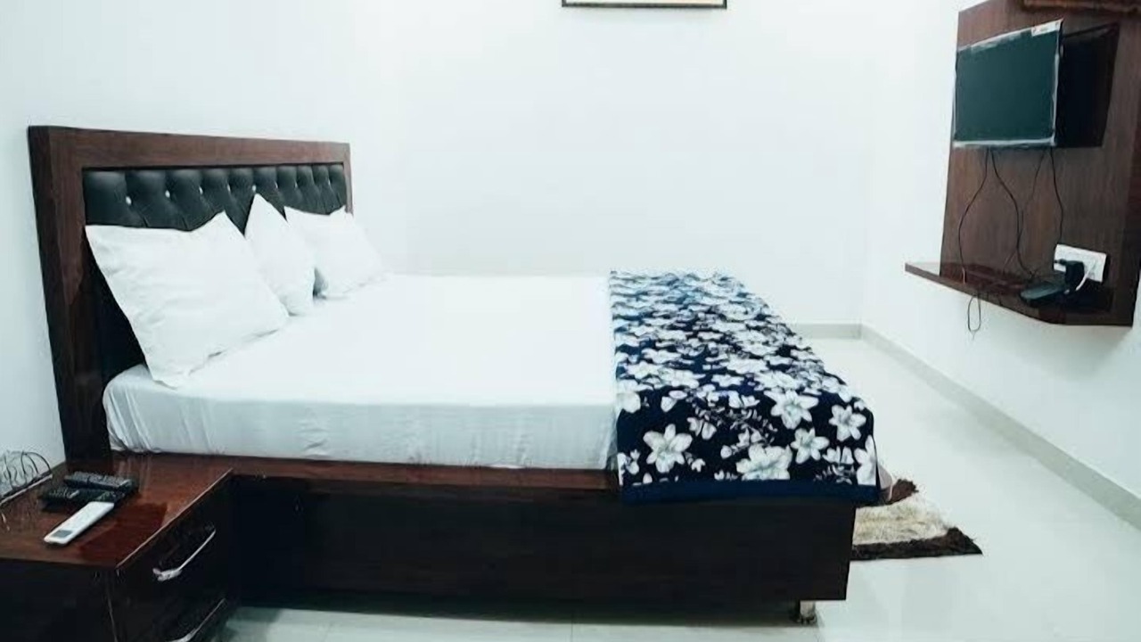 Photo of Bedroom in Bhiwani