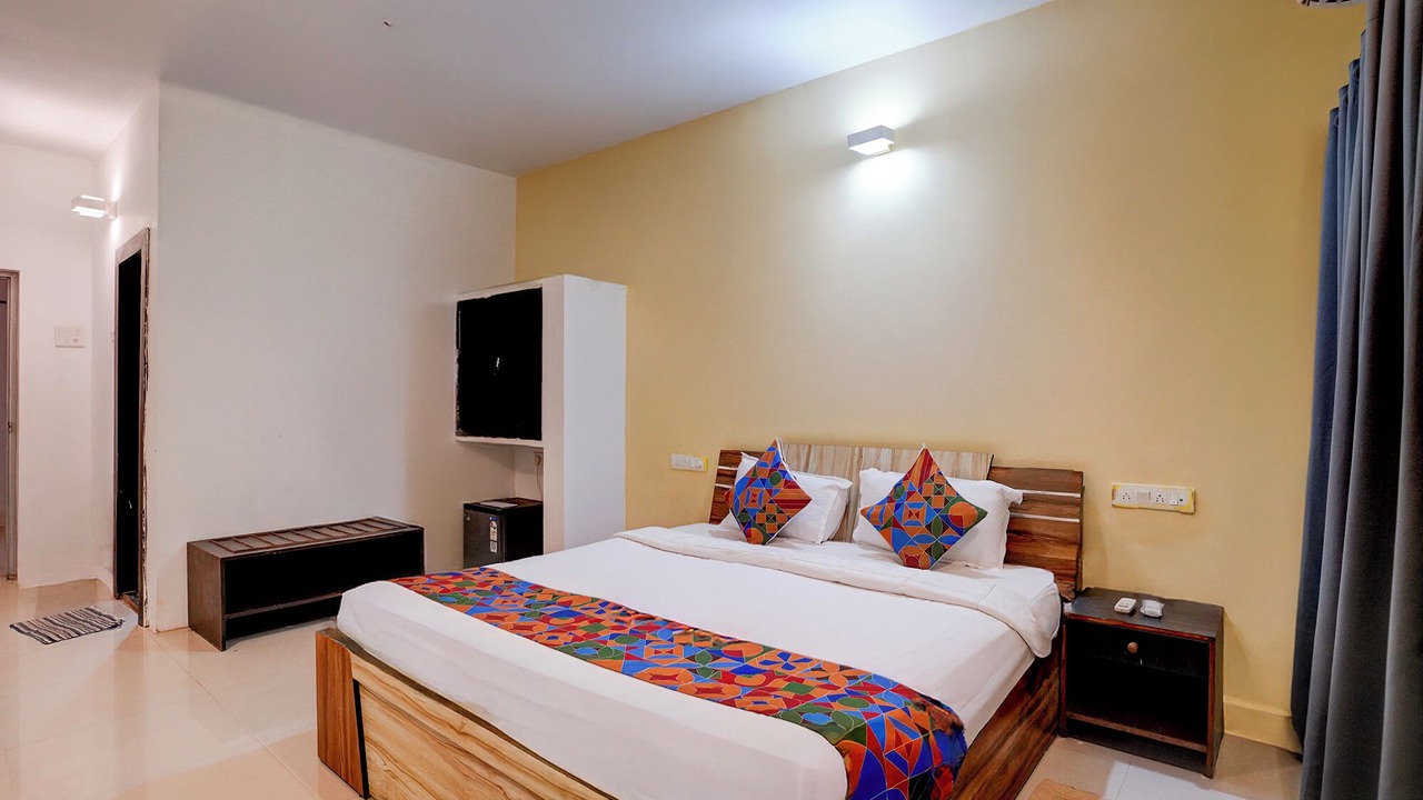 Photo of Bedroom in Kothrud