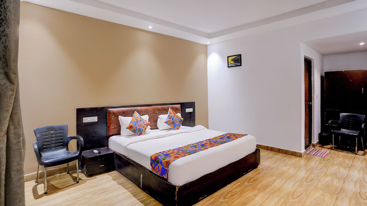 Photo of Bedroom in Kothrud