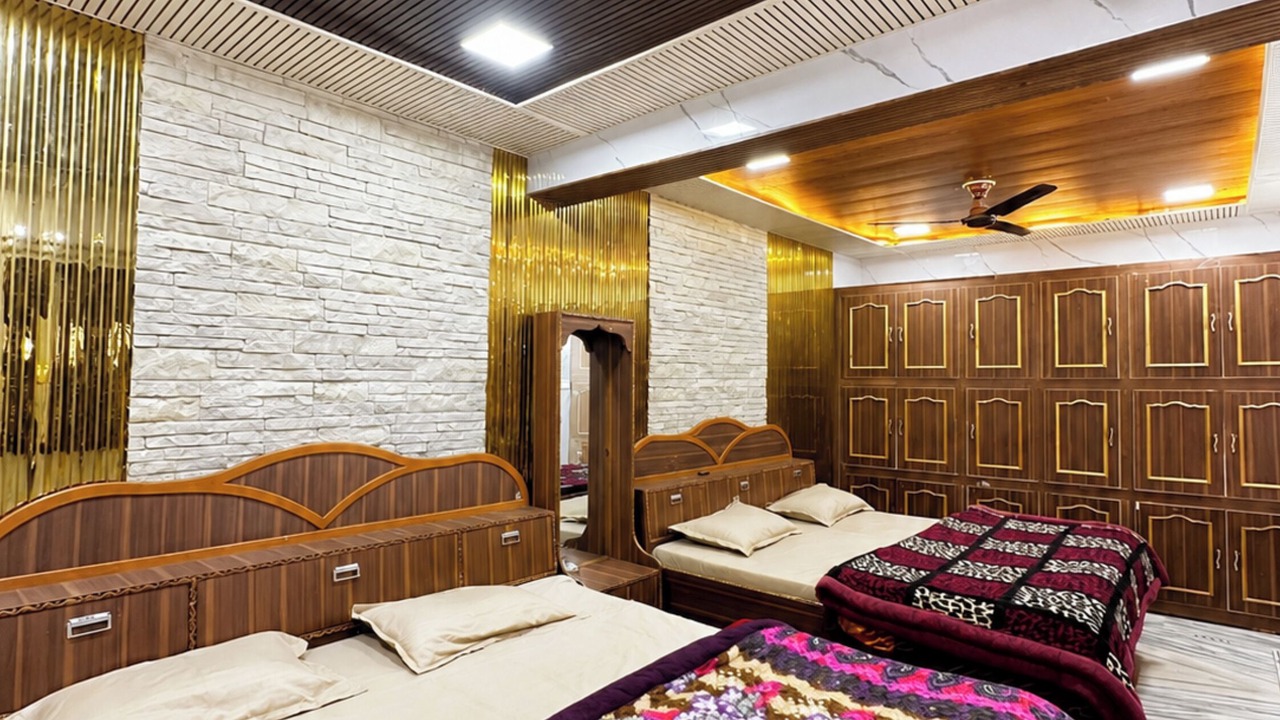 Photo of Bedroom in Tehri