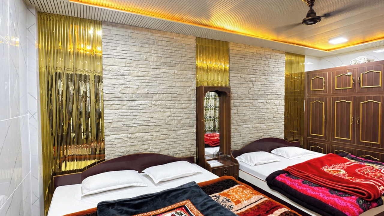 Photo of Bedroom in Tehri