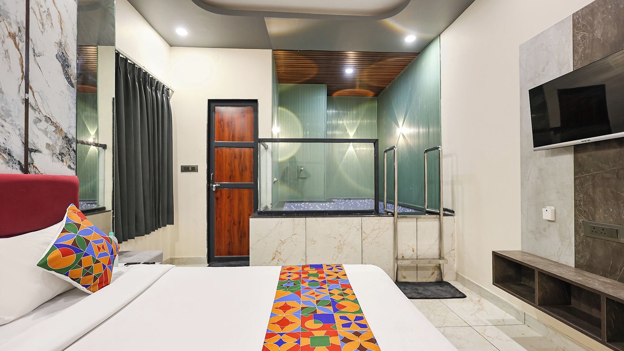 Photo of Bedroom in Khatu