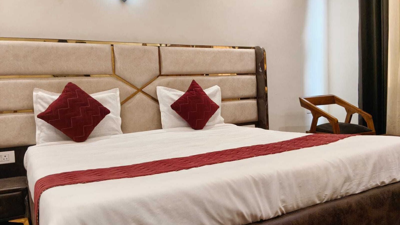 Photo of Bedroom in Zirakpur
