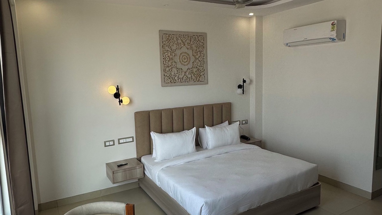 Photo of Bedroom in Kotdwara