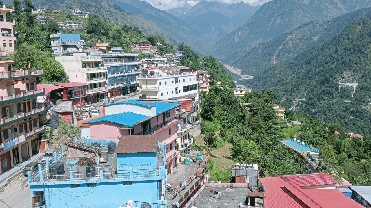 Photo of Others in Guptkashi