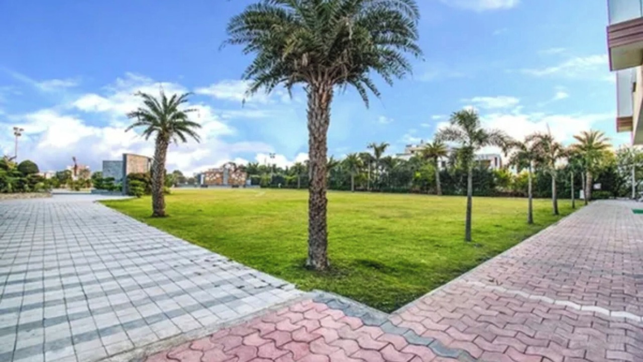 Photo of Outdoor in Rau