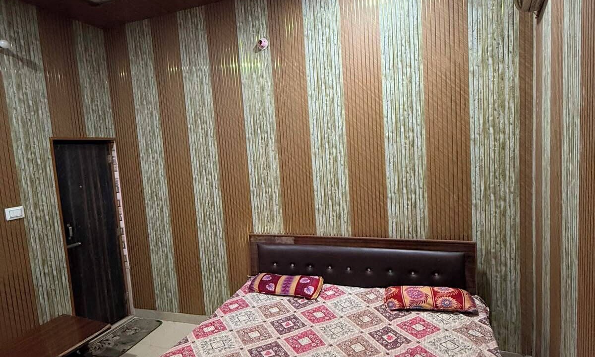 Photo of Bedroom in Aonla