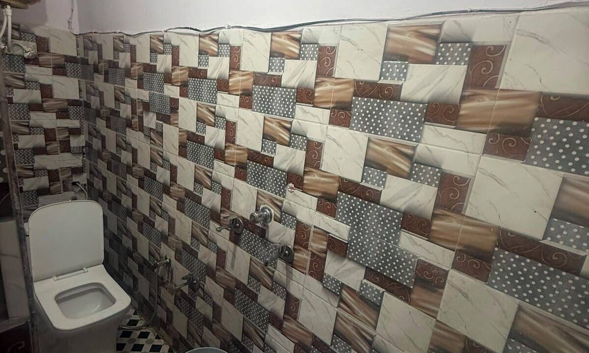 Photo of Bathroom in Aonla