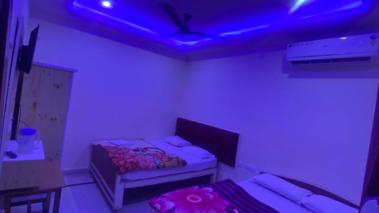 Photo of Bedroom in Srinagar