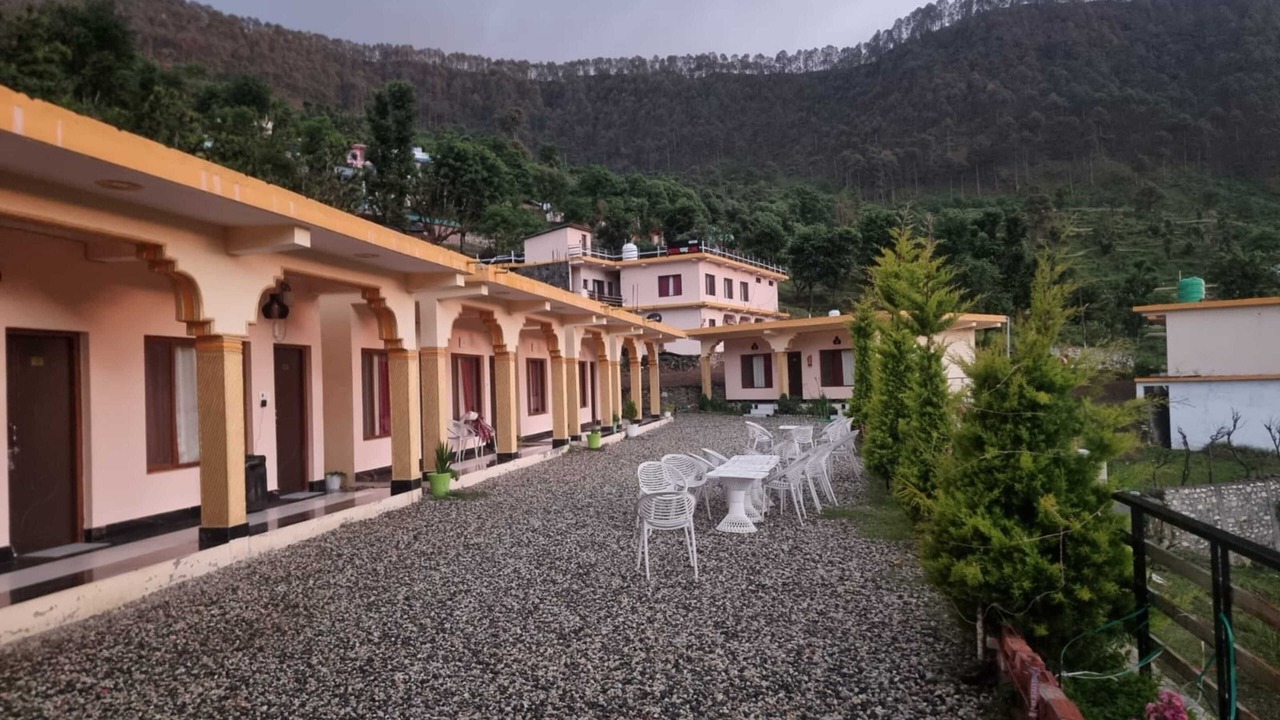 Photo of Outdoor in Barkot