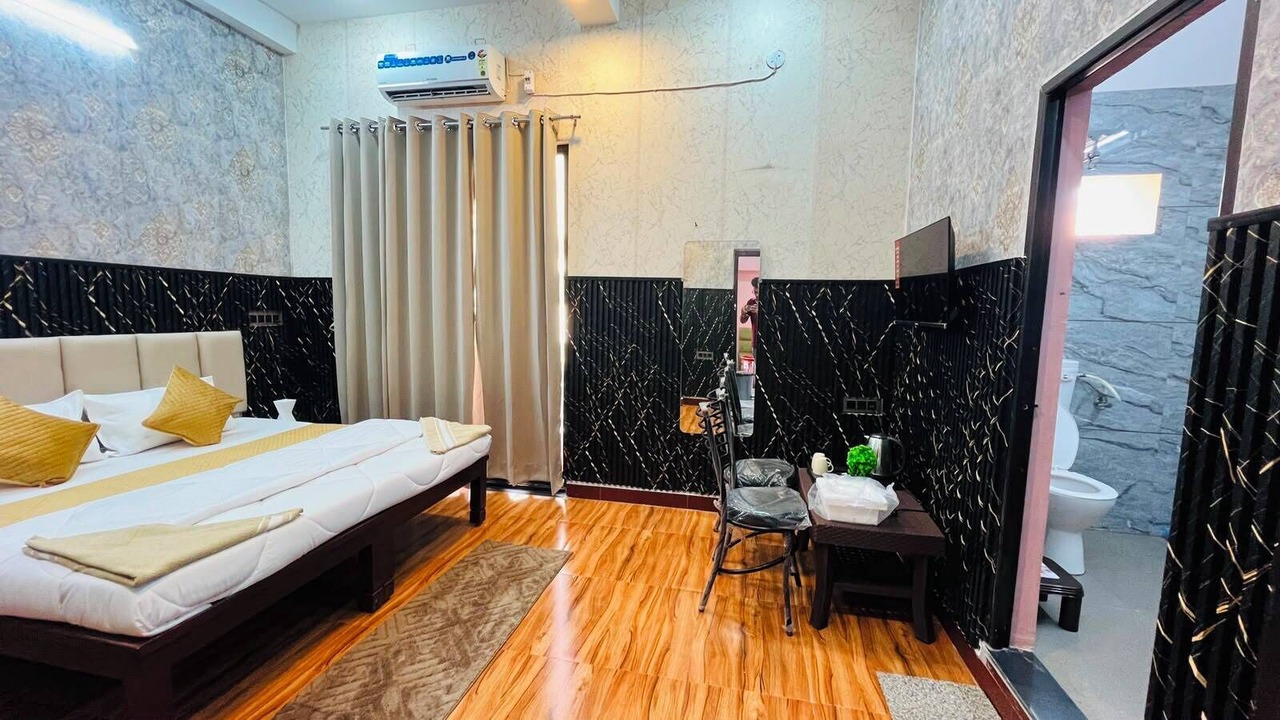 Photo of Bedroom in Ujjain