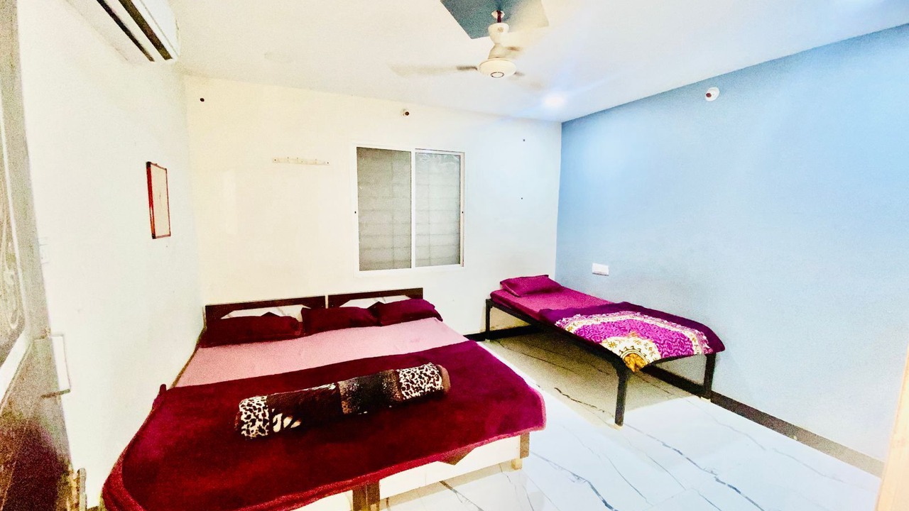 Photo of Bedroom in Ujjain