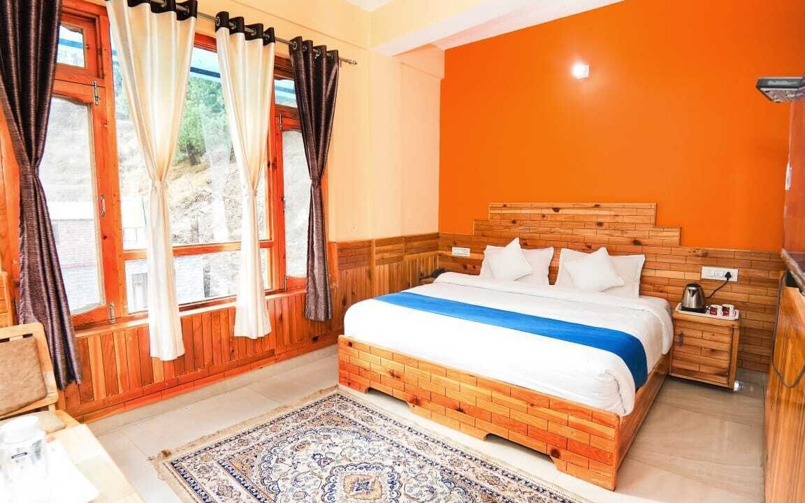 Photo of Bedroom in Barot