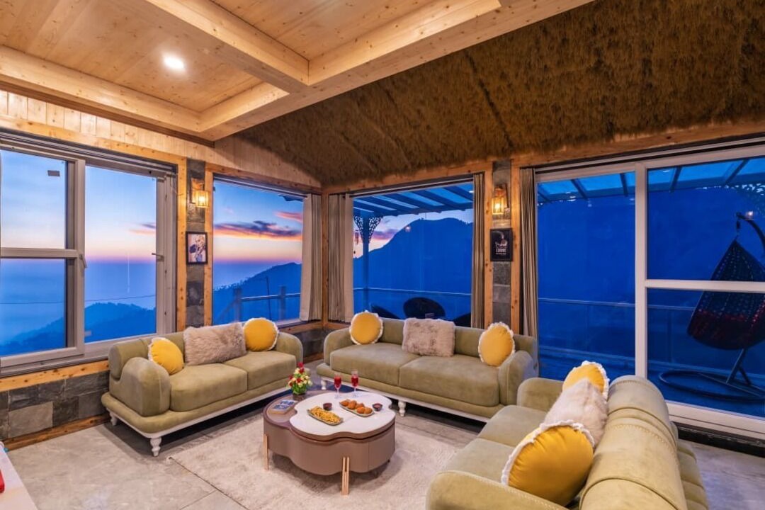 Photo of Livingroom in Suwakholi