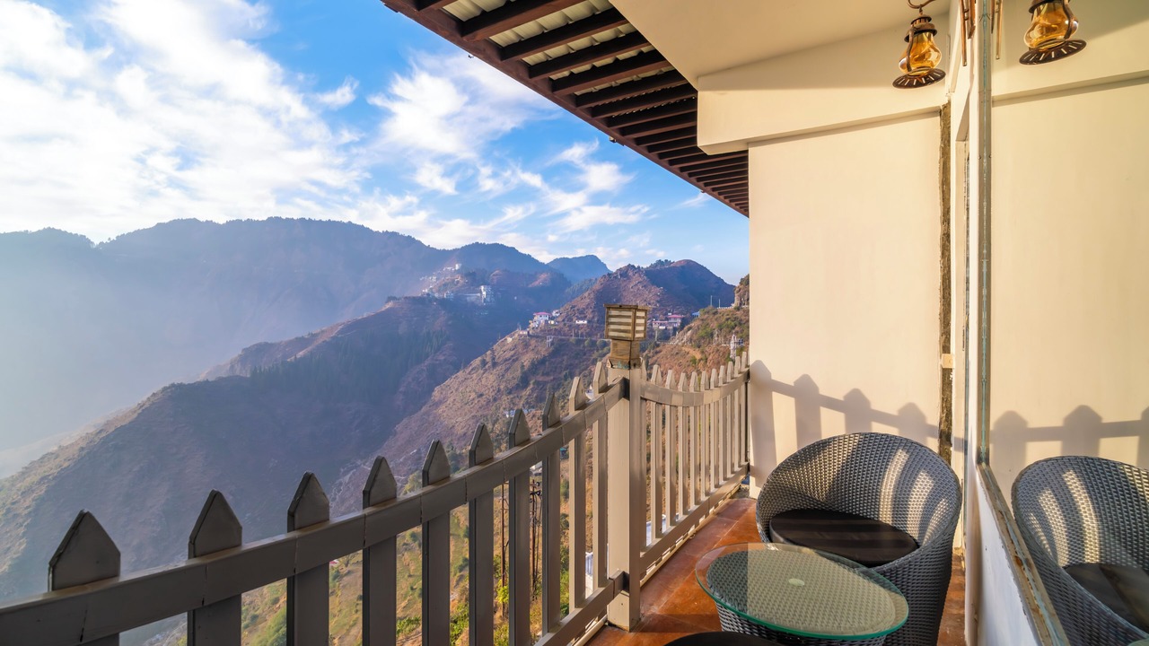 Photo of Patio Balcony in Suwakholi
