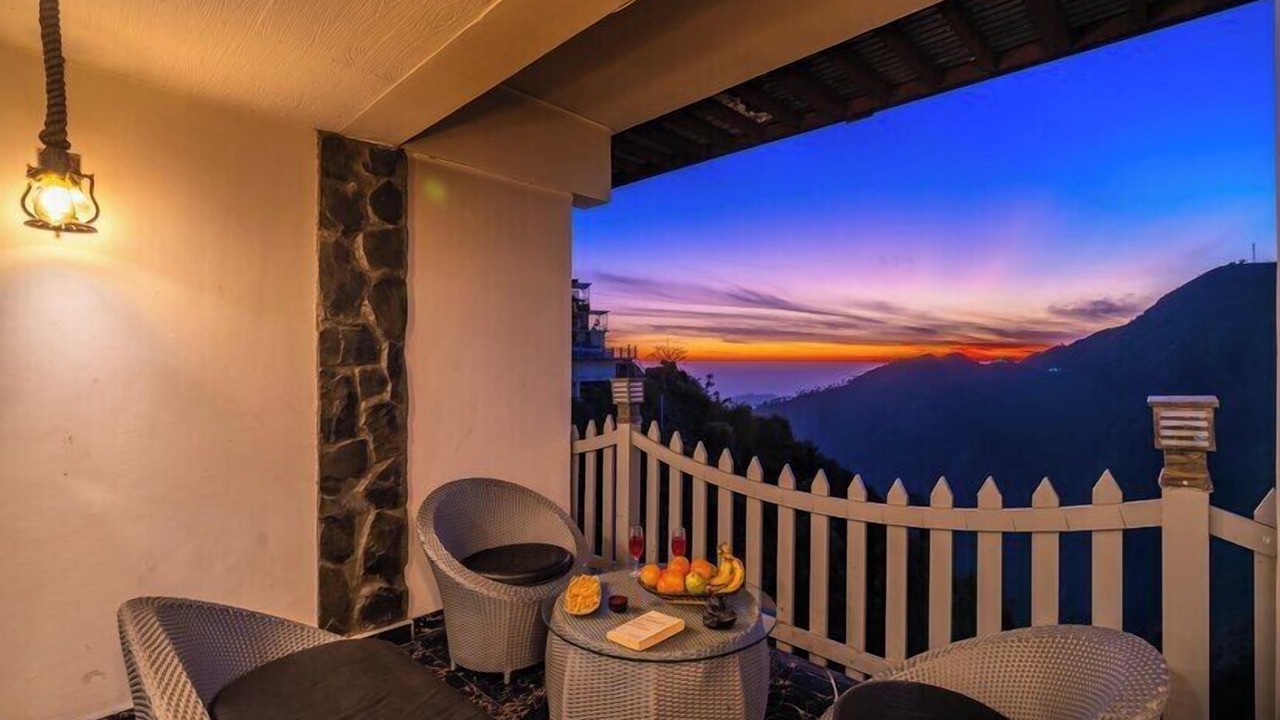 Photo of Patio Balcony in Suwakholi