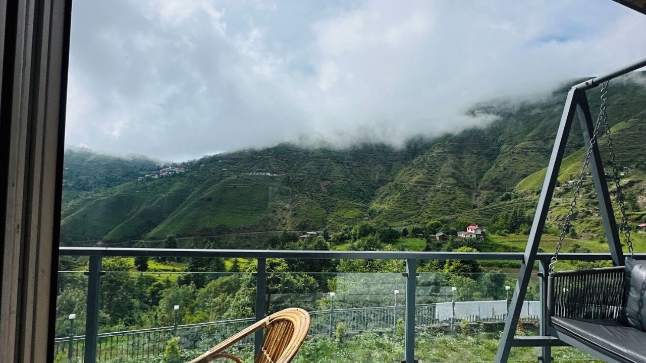 Photo of Patio Balcony in Chakrata