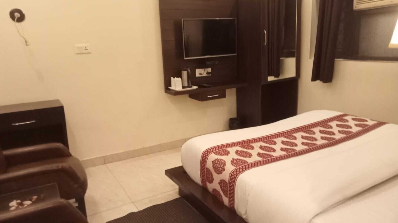 Photo of Bedroom in Dehradun