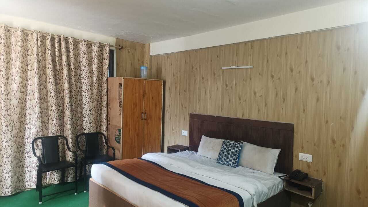 Photo of Bedroom in Aleo
