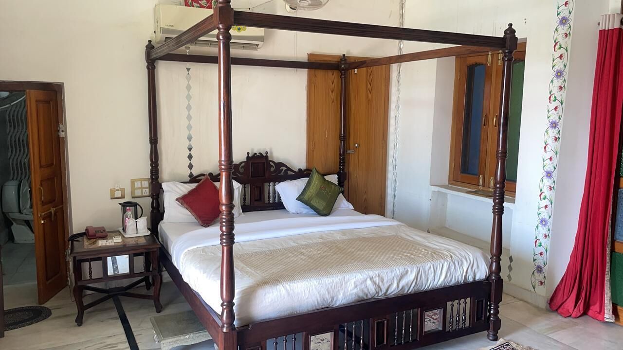 Photo of Bedroom in Hindaun