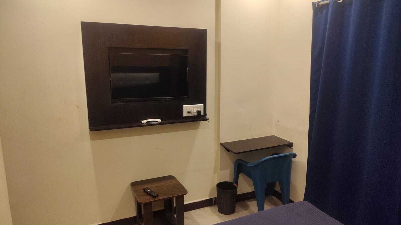 Photo of Bedroom in Tiruchirappalli