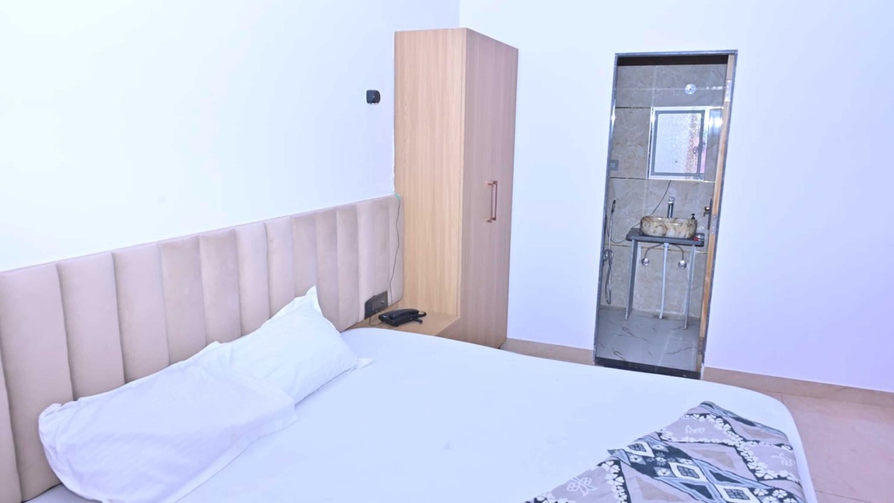 Photo of Bedroom in Shri Madhopur
