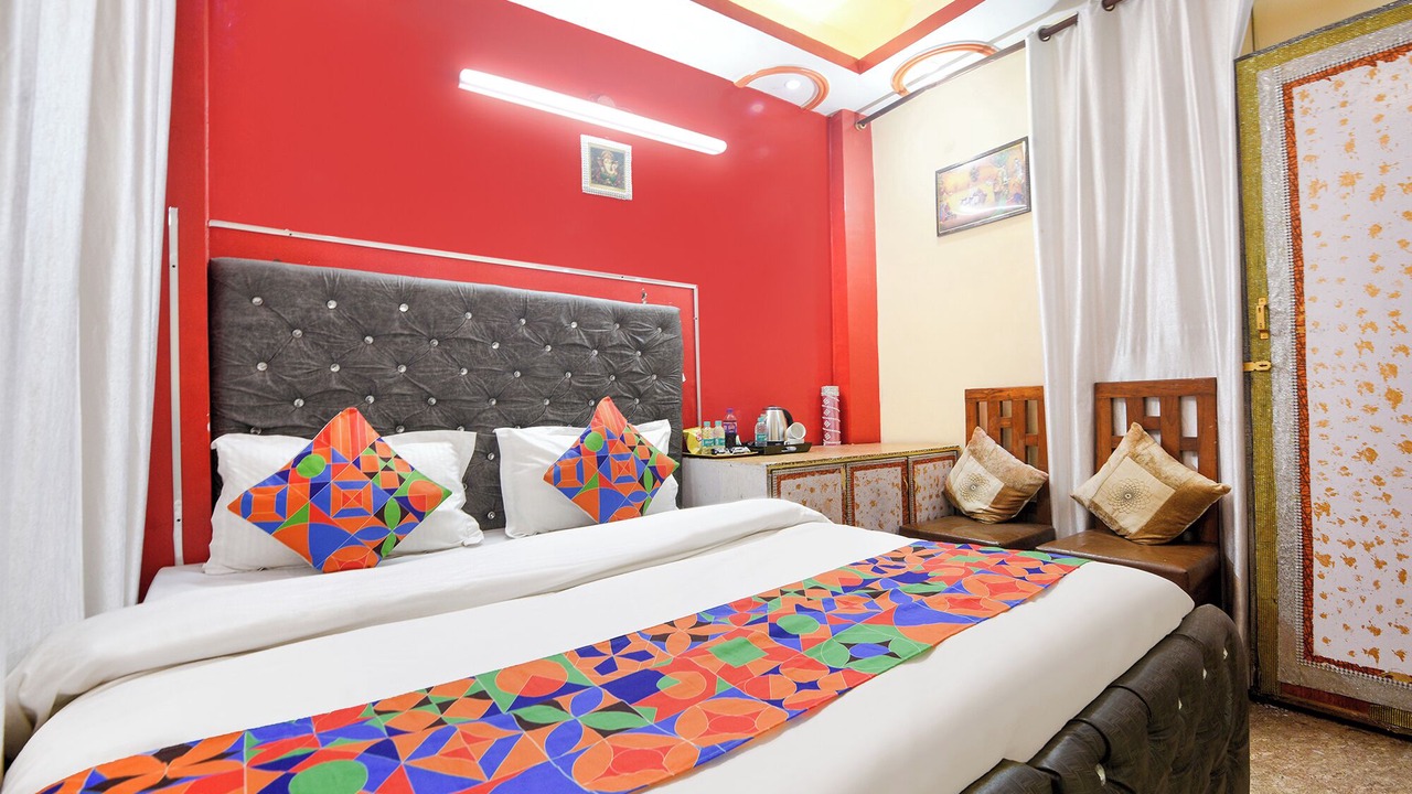 Photo of Bedroom in Defence Colony