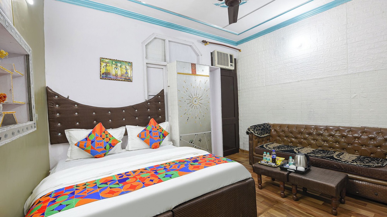Photo of Bedroom in Defence Colony