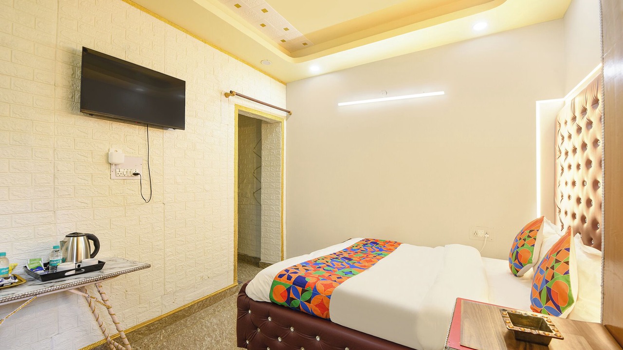 Photo of Bedroom in Defence Colony