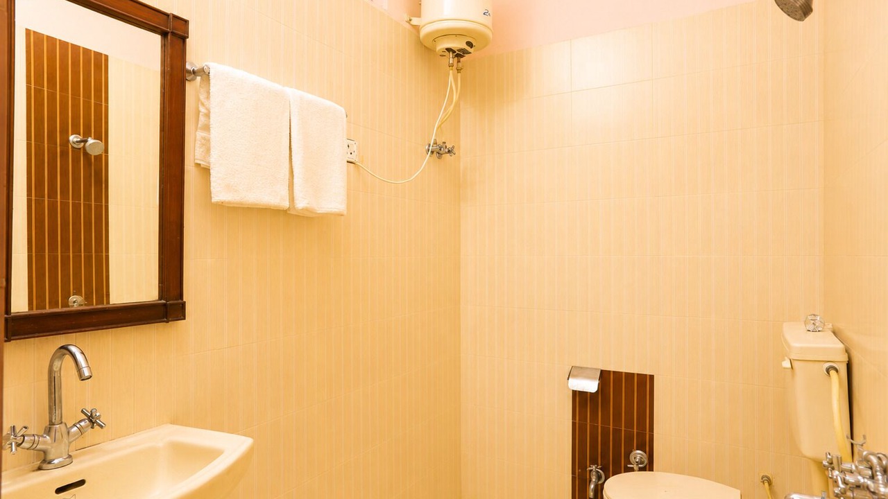 Photo of Bathroom in Jaiharikhal