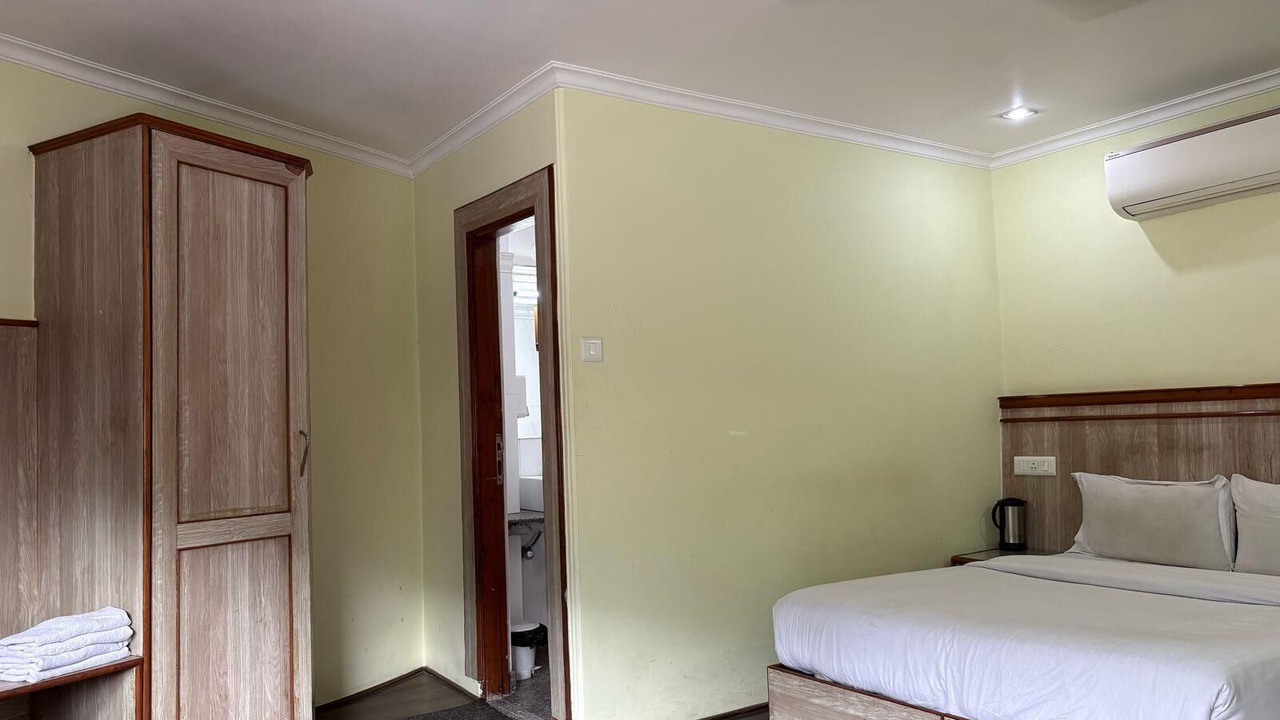 Photo of Bedroom in Mandi