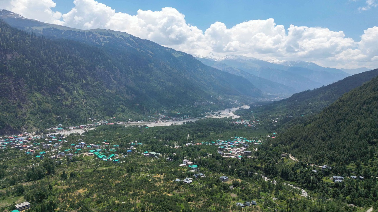 Photo of Outdoor in Burwa