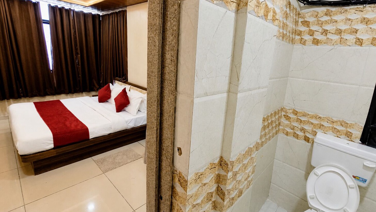 Photo of Bathroom in Rau