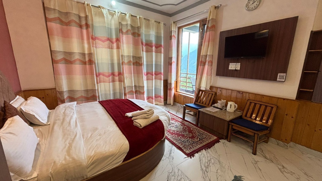 Photo of Bedroom in Naggar