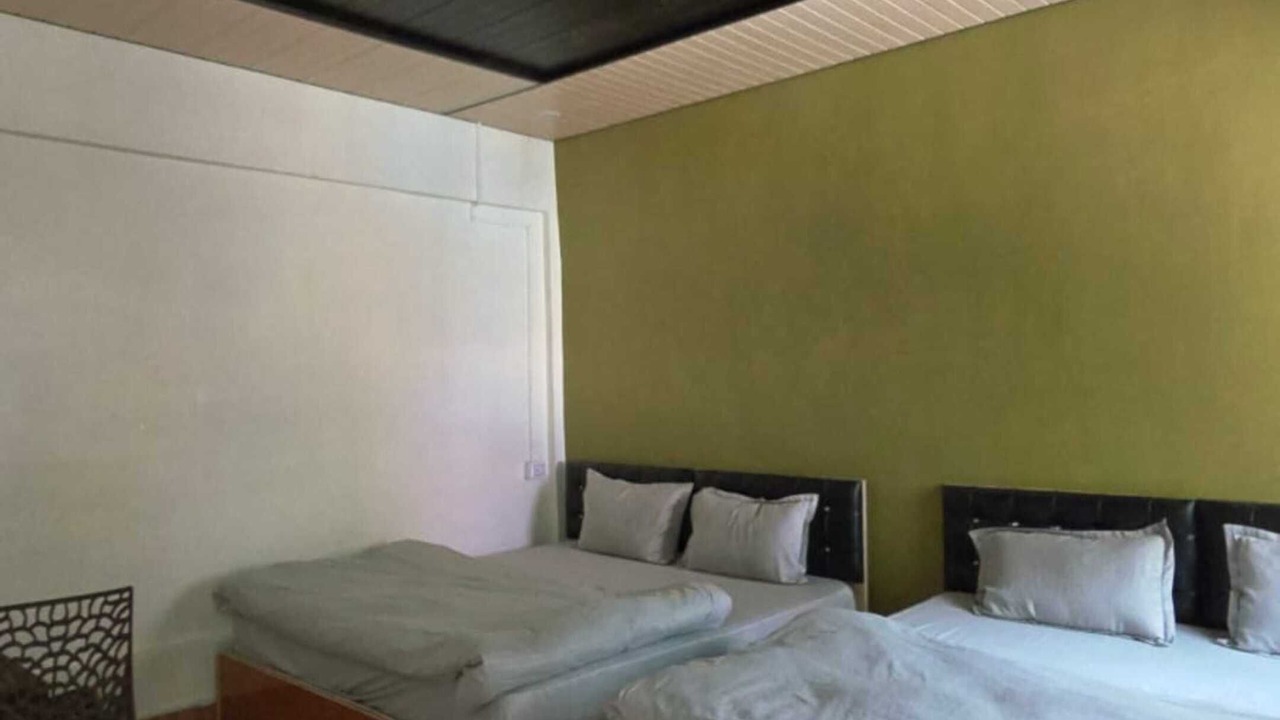 Photo of Bedroom in Nandaprayag