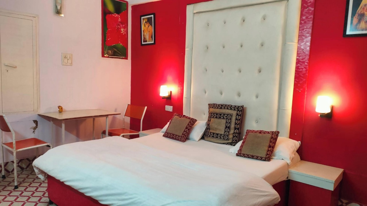 Photo of Bedroom in Meerut