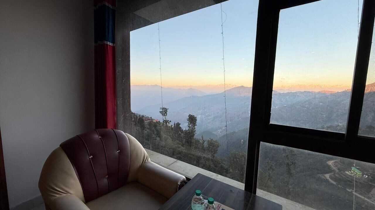 Photo of Bedroom in Dhanaulti