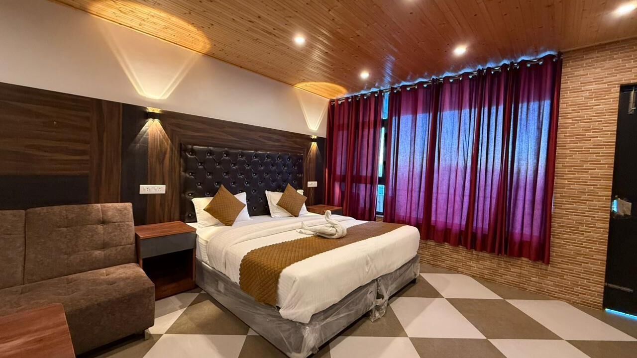 Photo of Bedroom in Dhanaulti