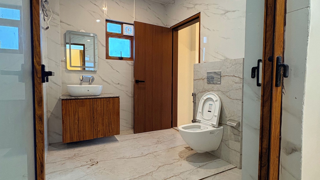 Photo of Bathroom in Kurseong