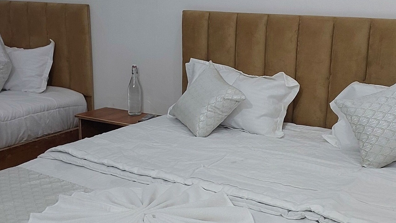 Photo of Bedroom in Narainkoti