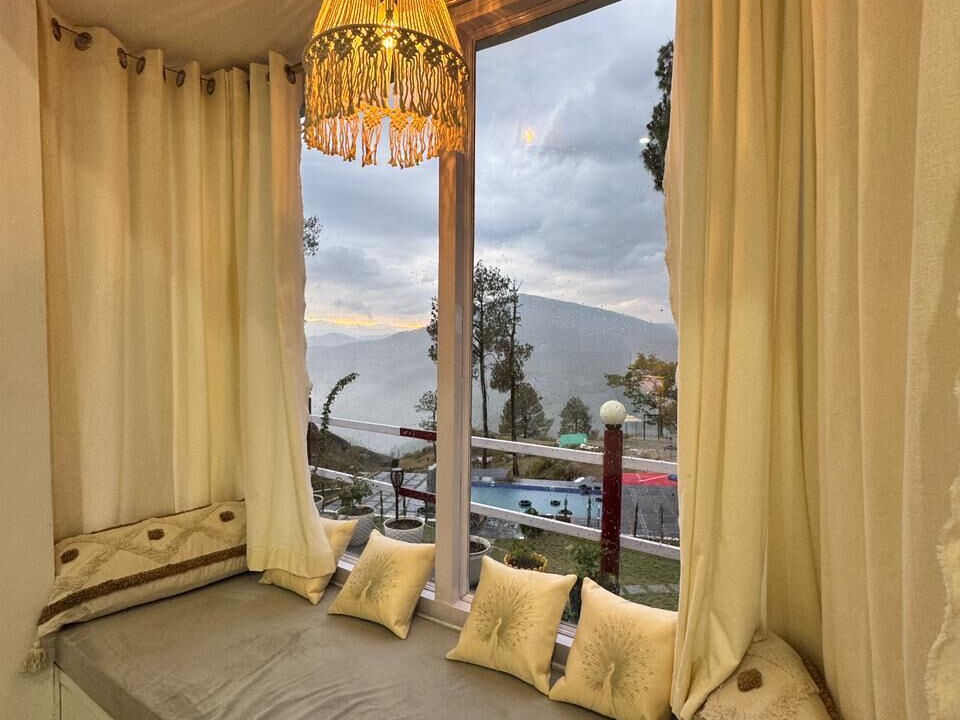 Photo of Bedroom in Almora