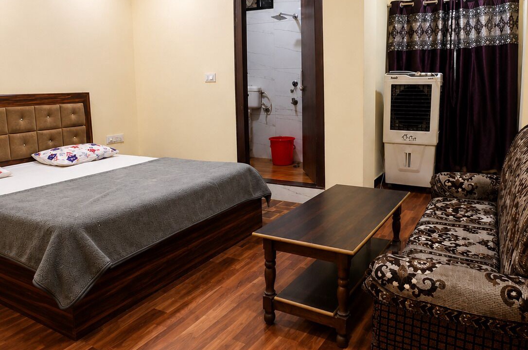 Photo of Bedroom in Pachmarhi