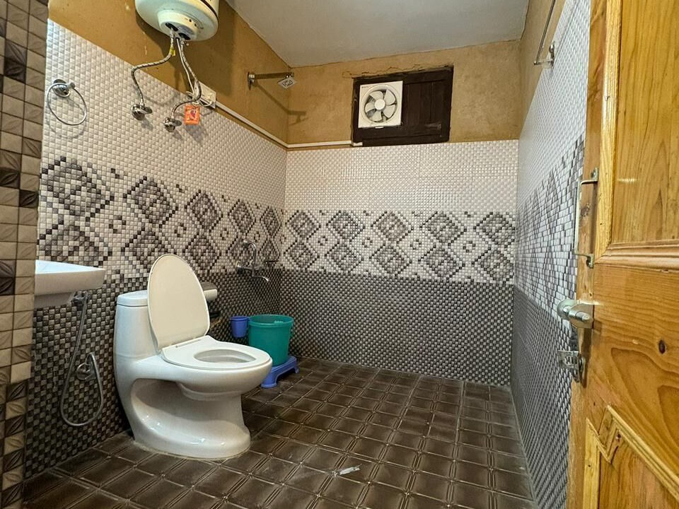 Photo of Bathroom in Ghiyagi