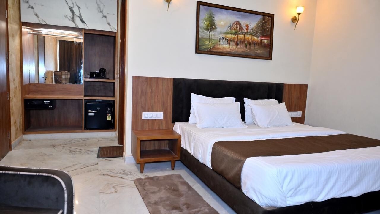 Photo of Bedroom in Sirsa
