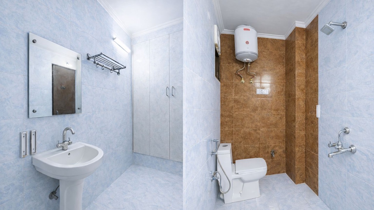 Photo of Bathroom in Karol Bagh